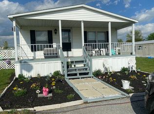 240 Saginaw Dr, Grantville, PA 17028