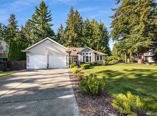 18427 Driftwood Dr E, Lake Tapps, WA 98391