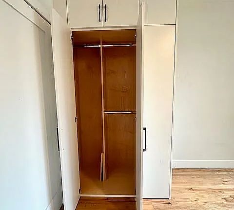 3rd image of 527 Leonard St APT 2