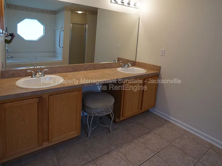 1721 Keswick Rd — Photo 18