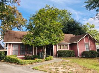 11 Thomas Walter Cir, Santee, SC 29142