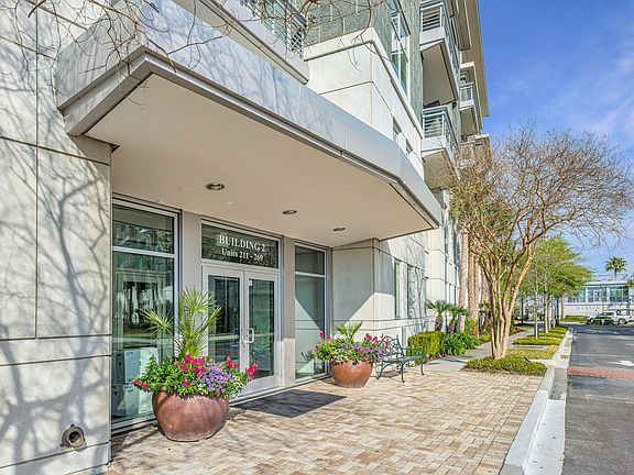 5th image of 216 Cooper River Dr #216