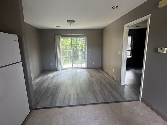 5th image of 100 Finley Villa Private Ct #704