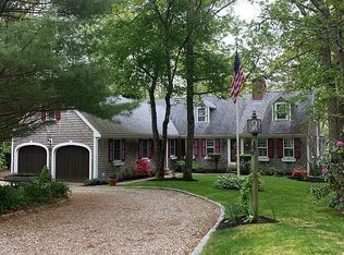 230 Santuit Rd, Cotuit, MA 02635