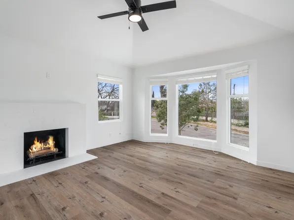 1800 S Dunsmuir Ave, Los Angeles, CA 90019