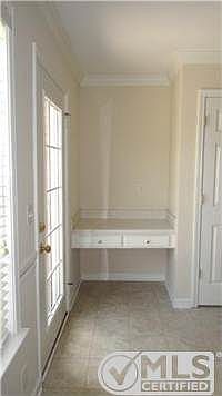 5th image of 2748 Stonehedge Dr
