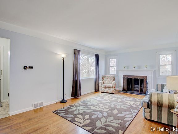 5th image of 1902 Giddings Ave SE