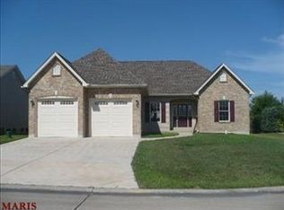 106 Windwood Ct, Lake Saint Louis, MO 63367
