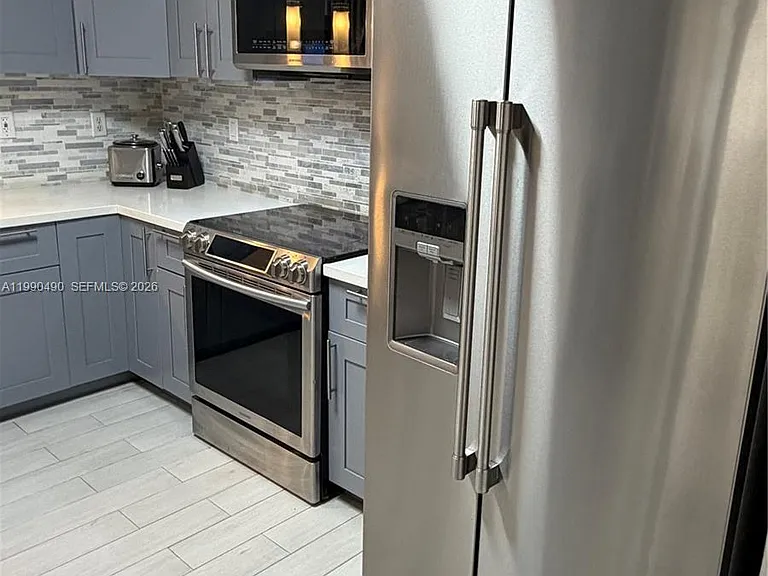 7431 SW 163rd Pl — Photo 13