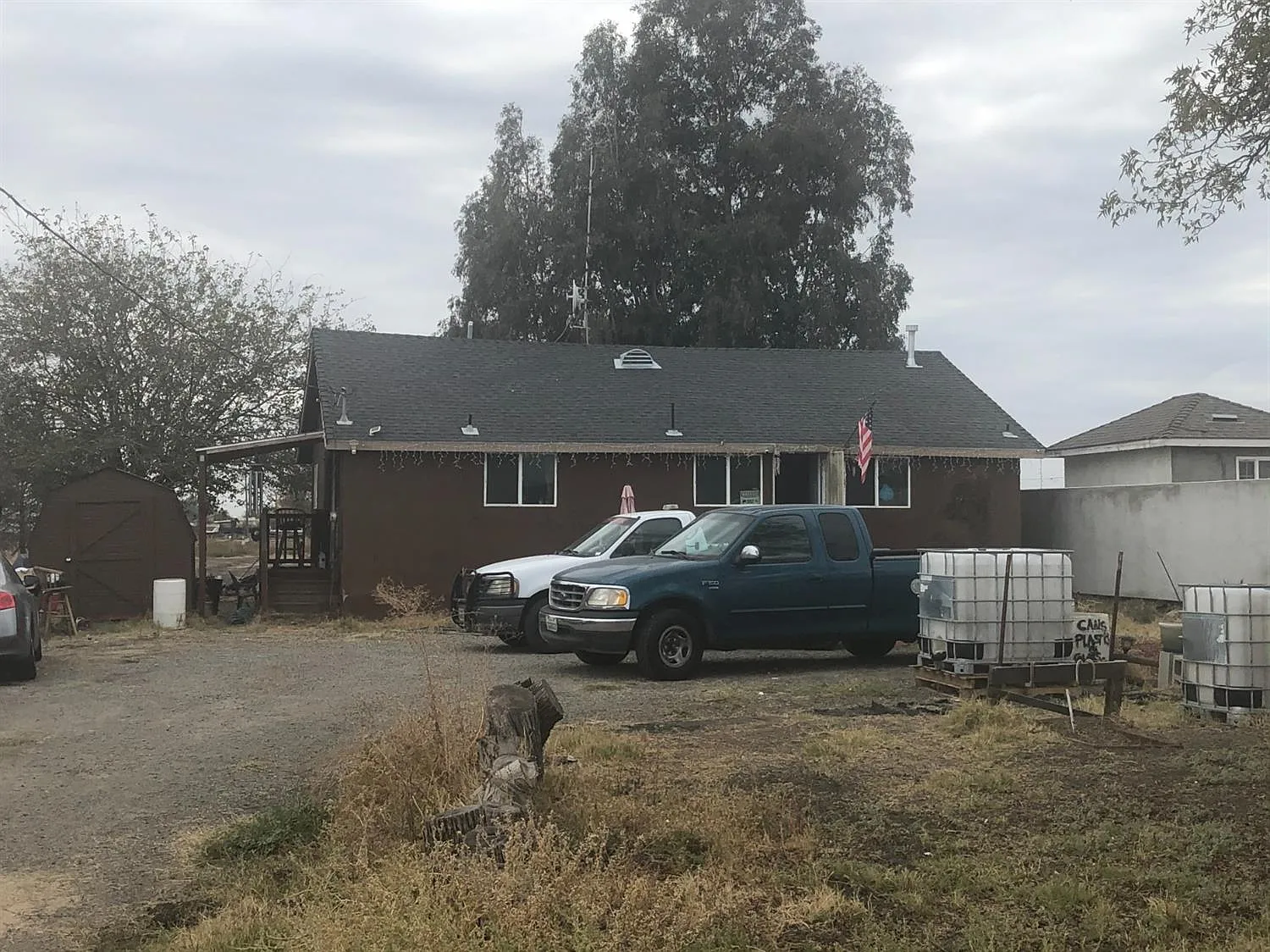 20755 Reynolds Ave photo 1