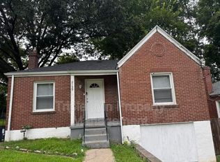2139 Kappel Dr, Saint Louis, MO 63136