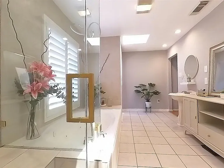 3339 Country Club Blvd — Photo 22