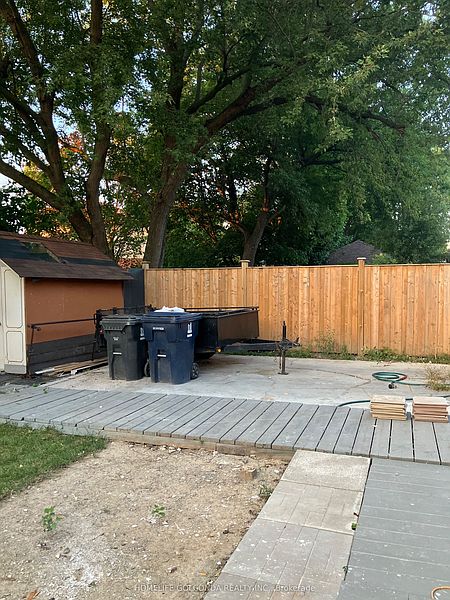 Toronto House for rent - 3 Bedrooms — photo 12