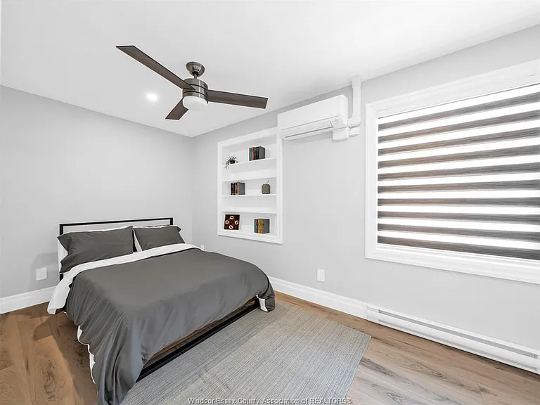 675 Bedford St #B — Photo 10