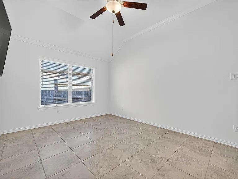 8831 Morning Glow Dr — Photo 4