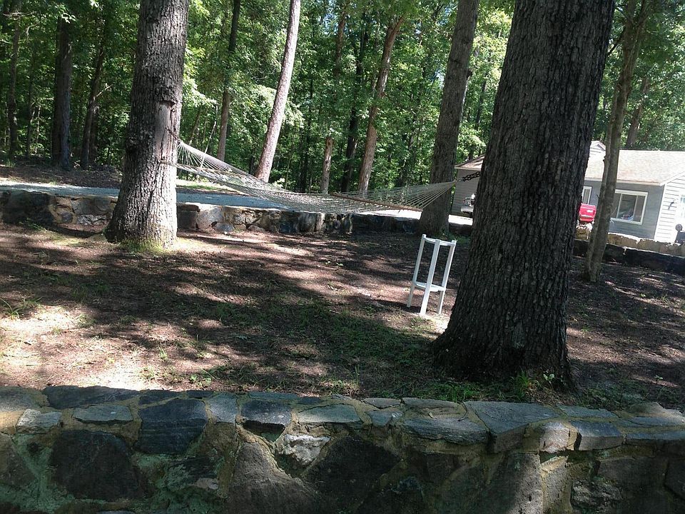 2nd image of 13050 Greenwood Rd