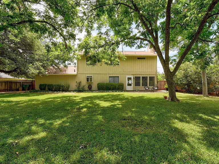 2408 W Messick Loop — Photo 25