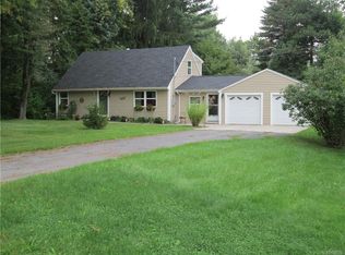 1521 Billington Rd, East Aurora, NY 14052