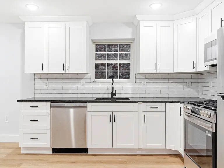 129 Mount Pleasant Ave #1 — Photo 4
