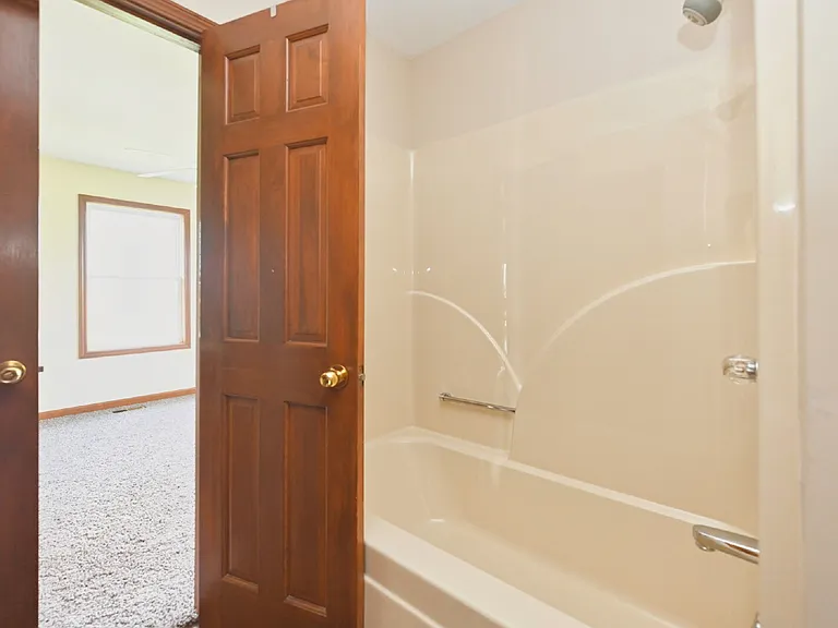 4616 Woodrow Wilson Rd — Photo 73