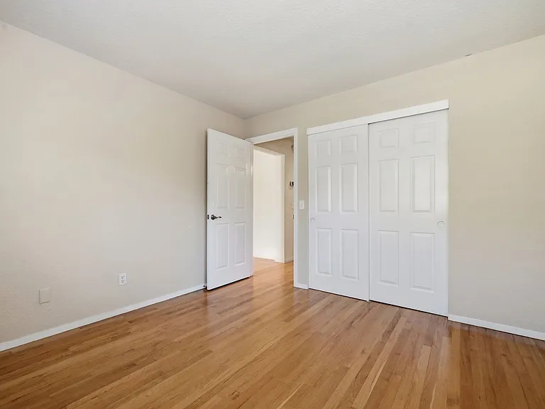 4125 Fireside Ct — Photo 18