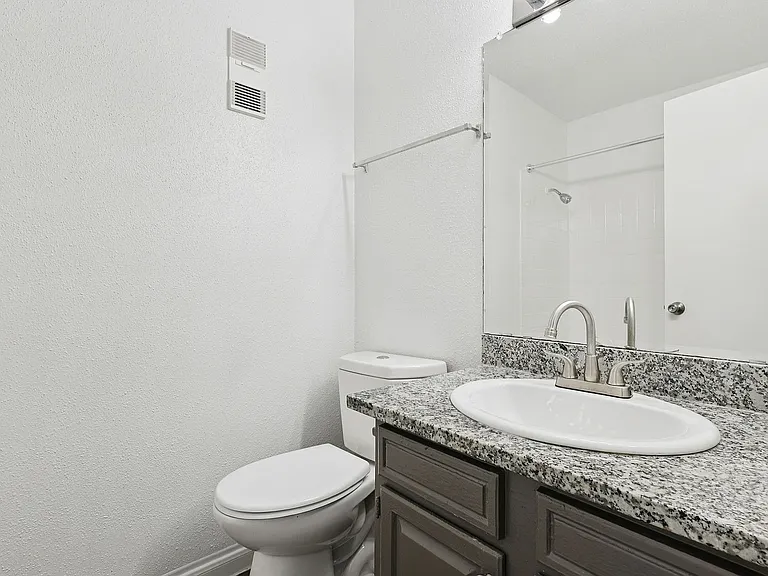 41-web-or-mls-11710 Briar Forest Dr Unit 504-S1103-013 (2)
