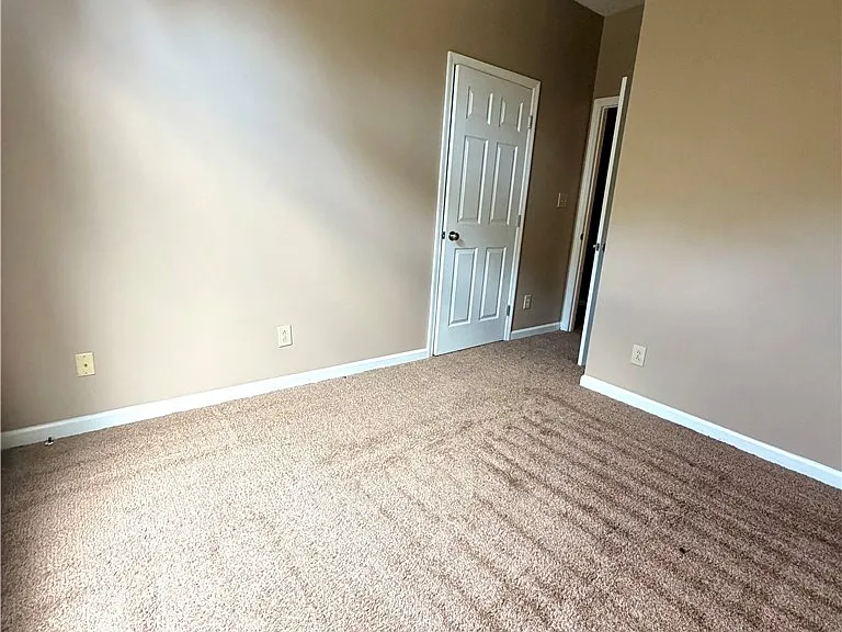 1018 Brisson Rd — Photo 23