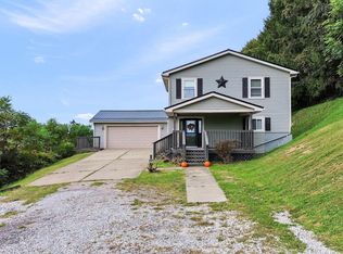 6759 Waynesburg Pike Rd, Moundsville, WV 26041
