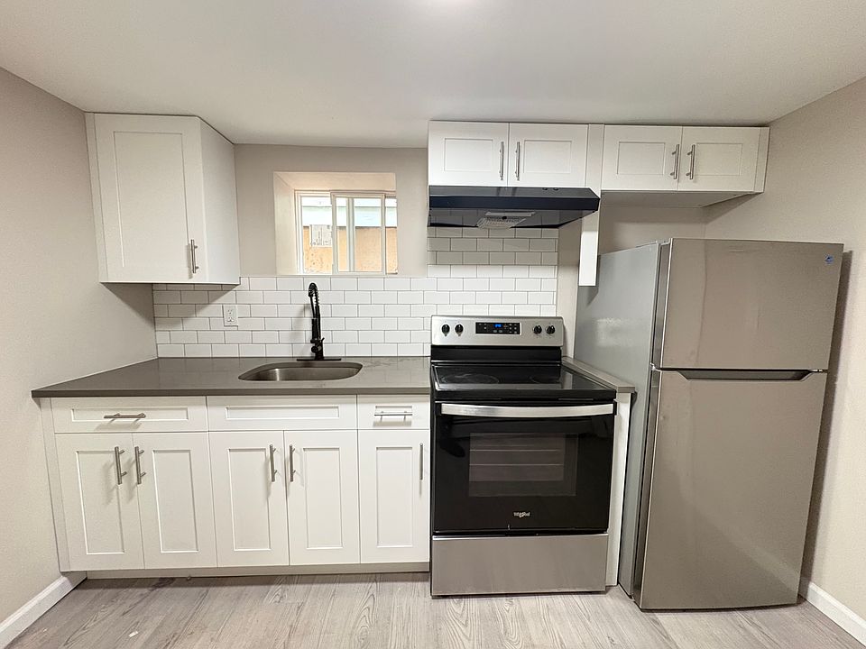 1st image of 25 Dwight St #3
