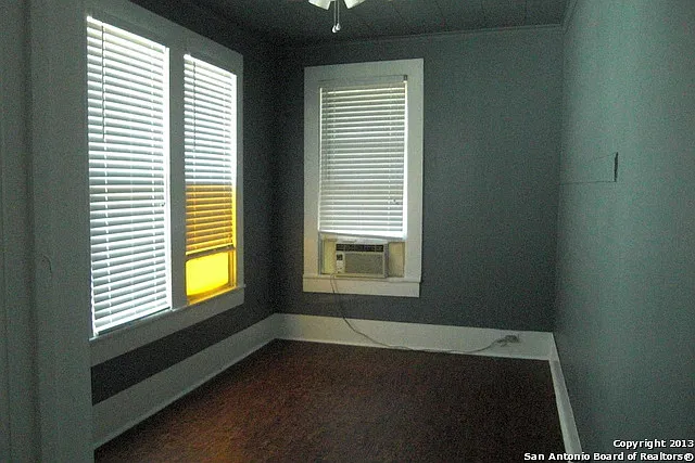 2 bed, 1.0 bath, 700 sqft, $950 — Photo 3