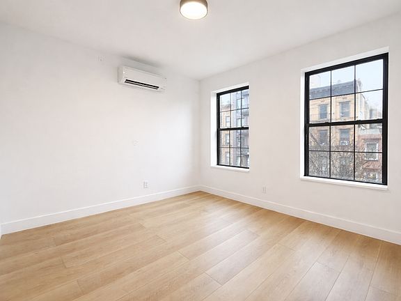 5th image of 785 Franklin Ave #1