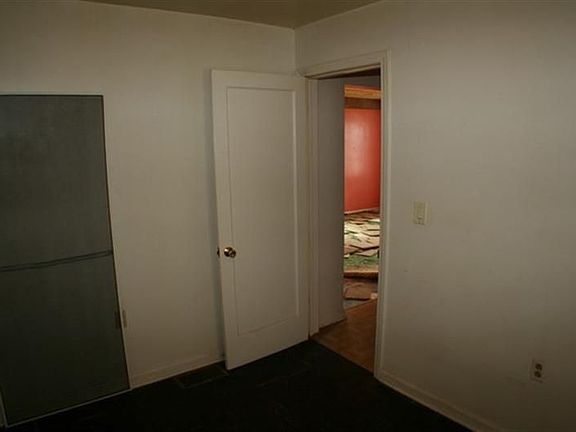 5th image of 6578 Tower St