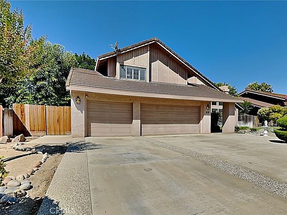 2nd image of 815 Monte Vista Ave
