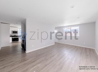 8208 Lindley Ave, Reseda, CA 91335