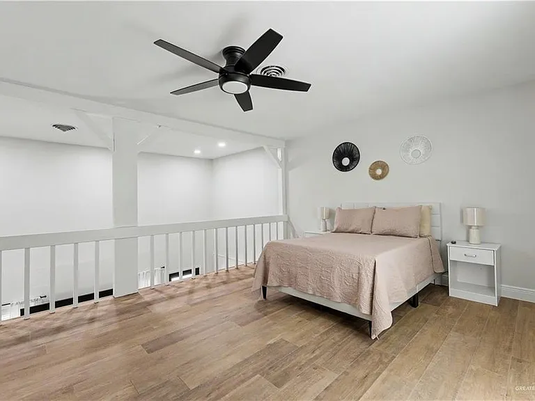 1313 Z Ave #Y — Photo 17
