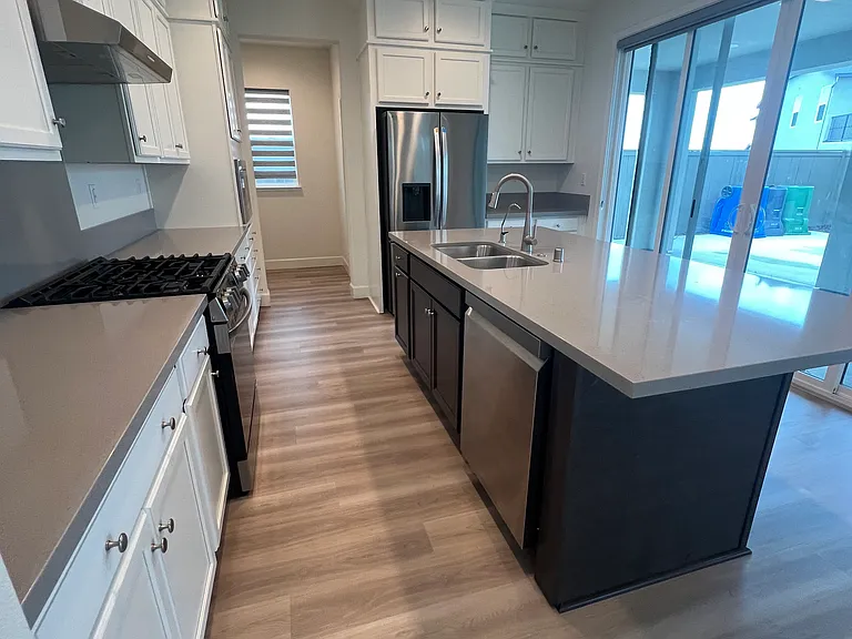 4202 Randa Way — Photo 10