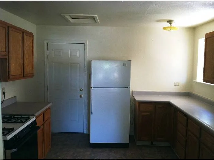 7008 Fleming Ave photo 1