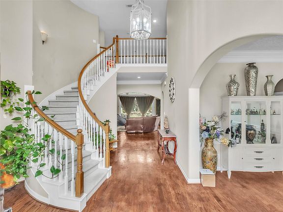 4th image of 17902 Saint Emilion Ct
