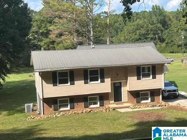 944 Willman Rd, Talladega, AL 35160