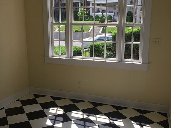 4th image of 2157 Sherwood Ave