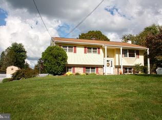 1125 Green Hill Ln, Phoenixville, PA 19460