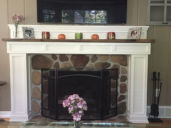 3rd image of 7366 Beechwood Dr