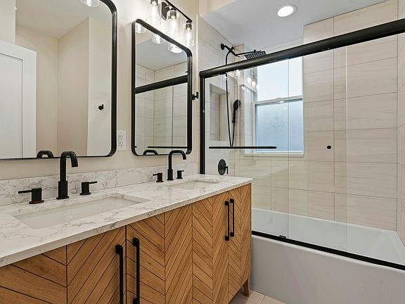 2nd image of 432 S Maple Ave #436-201