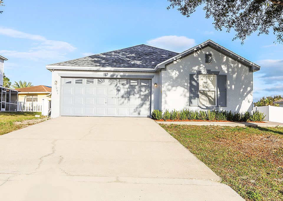 1st image of 1941 Sawfish Dr