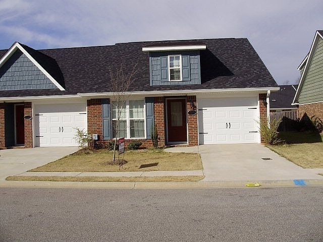 2nd image of 937 Bryan Cir