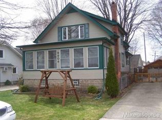 9904 River Rd, Algonac, MI 48001