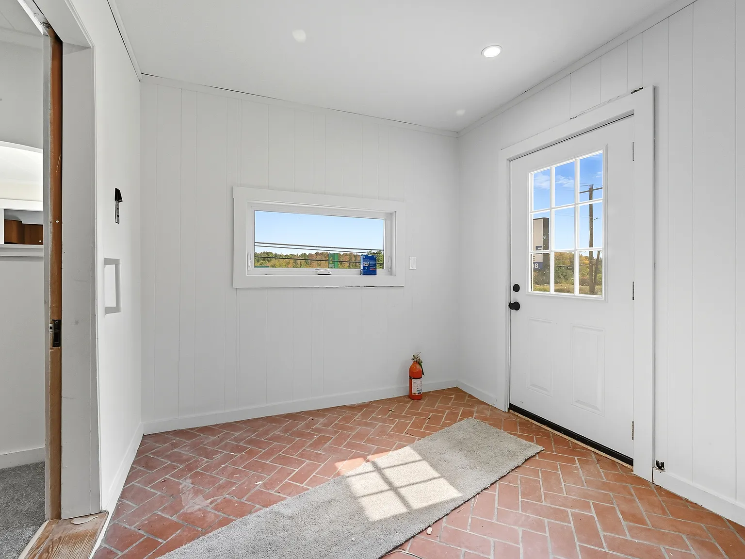 64 Leighton Rd — Photo 4