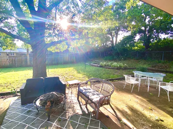 517 Cardinal Dr, Denton, TX 76209