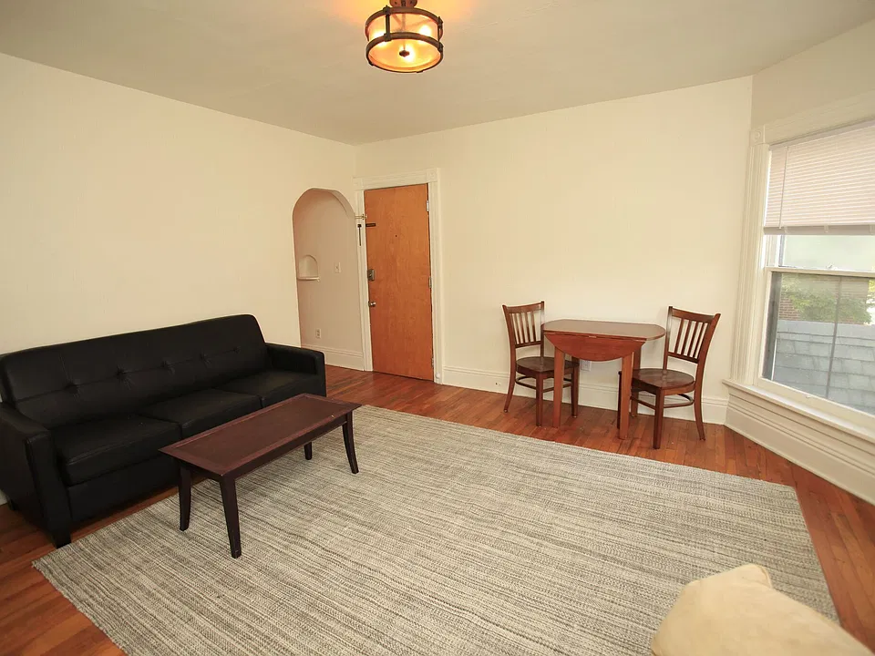 602 Monroe St #602-6