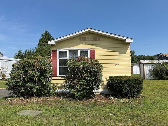 2nd image of 4 Fair Ln